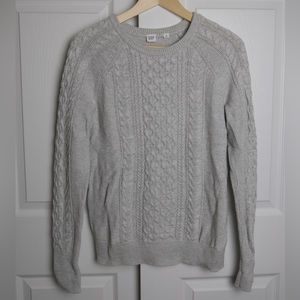 Gap sweater